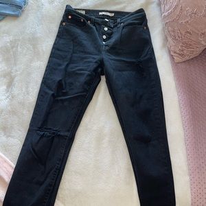 Levi’s black wedgie jeans